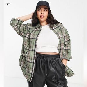 NWOT New Look Curve Check Brushed Shirt in Green Check